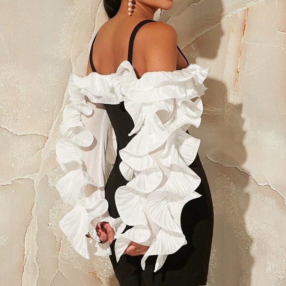 Black Preppy Ladies' Off-Shoulder Color Block Dress With Ruffle Hemline - Picture 2 of 5